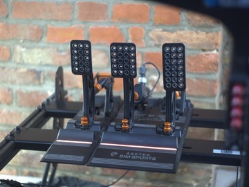 Selling: Asetek Invicta 3-Pedal Set (Brake + Throttle + Clutch)